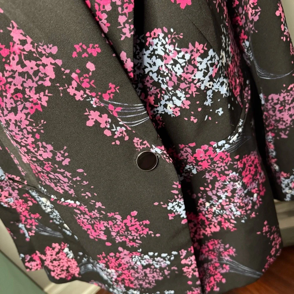 Lane Bryant The Bryant Boho Floral Crepe Blazer Suit Jacket Size 14P NWT - Picture 5 of 14